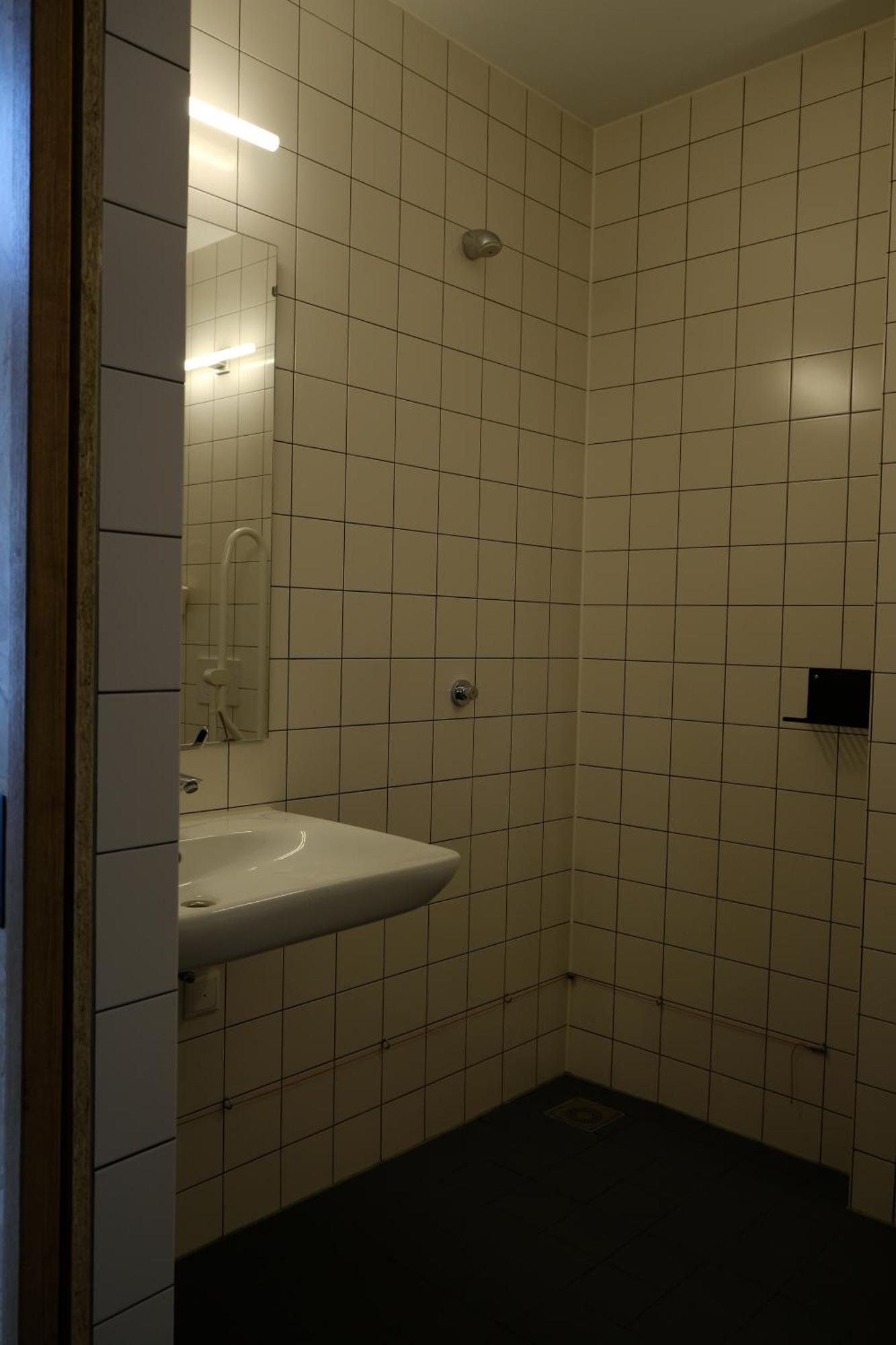 Hostel & Bar De Basis Zwolle  Eksteriør billede